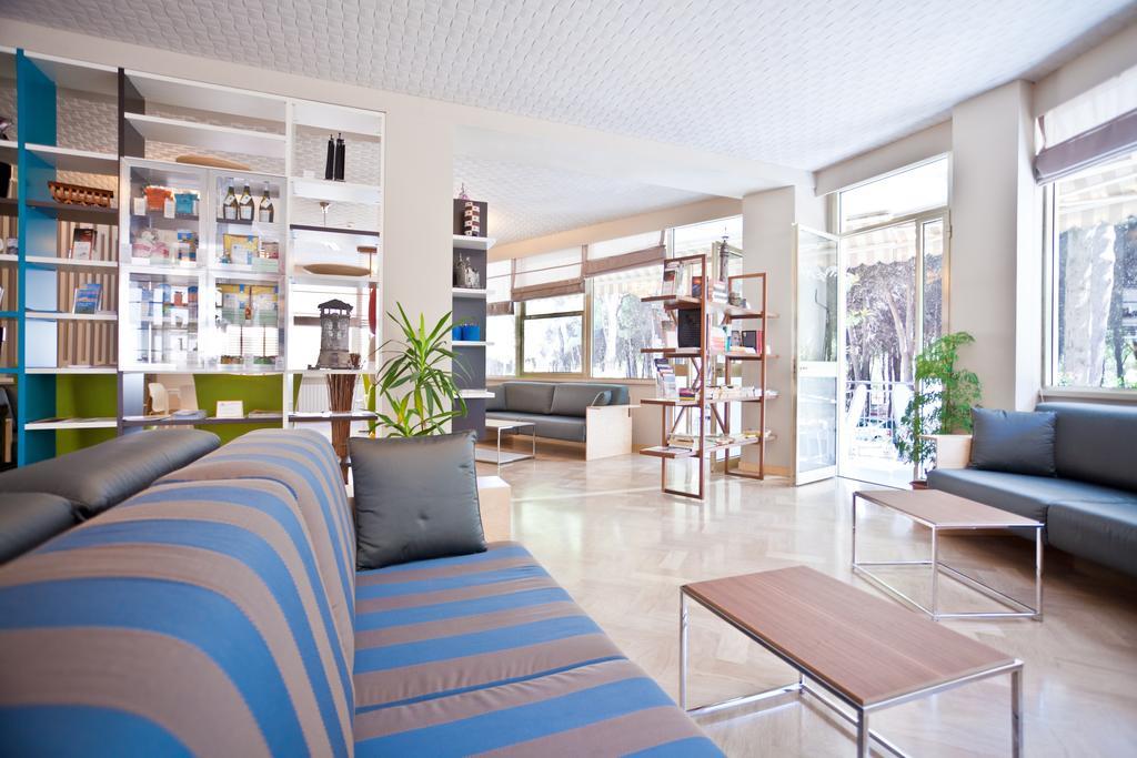 Hotel Antares Cervia Esterno foto