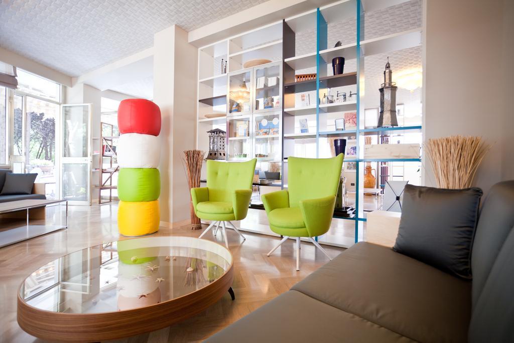 Hotel Antares Cervia Esterno foto