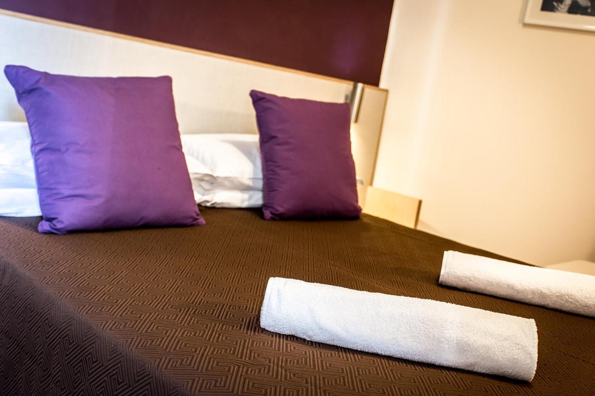 Hotel Antares Cervia Camera foto